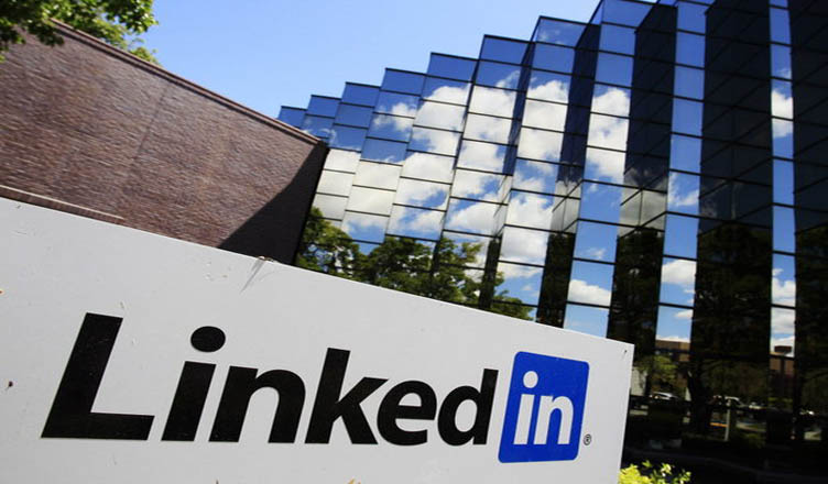 Why Microsoft Acquired LinkedIn? A detailed analysis-